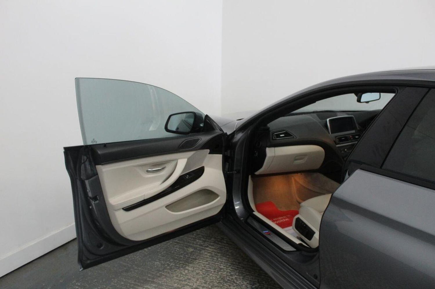 Used BMW 6 Series Gran Coupe 2013 for sale - 76510882: Photo 26