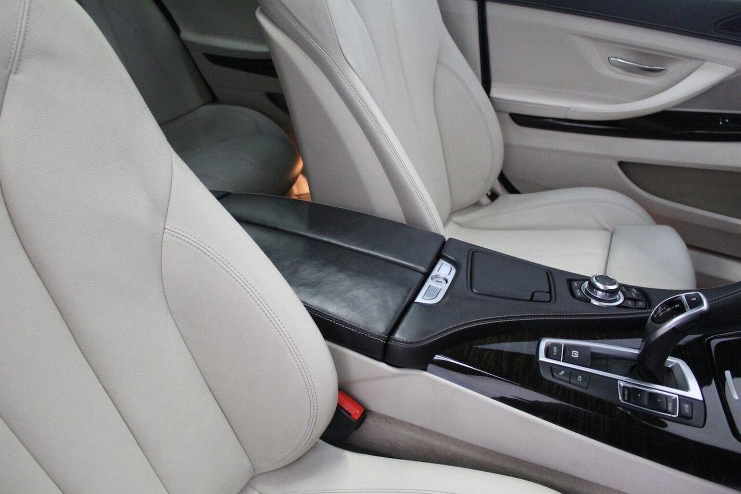 Used BMW 6 Series Gran Coupe 2013 for sale - 76510882: Photo 46
