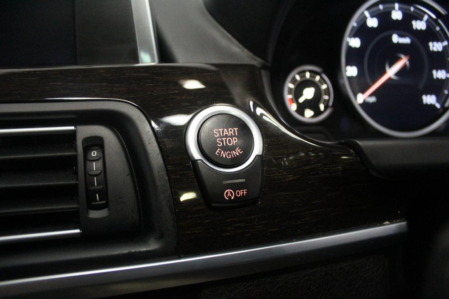 Used BMW 6 Series Gran Coupe 2013 for sale - 76510882: Photo 47