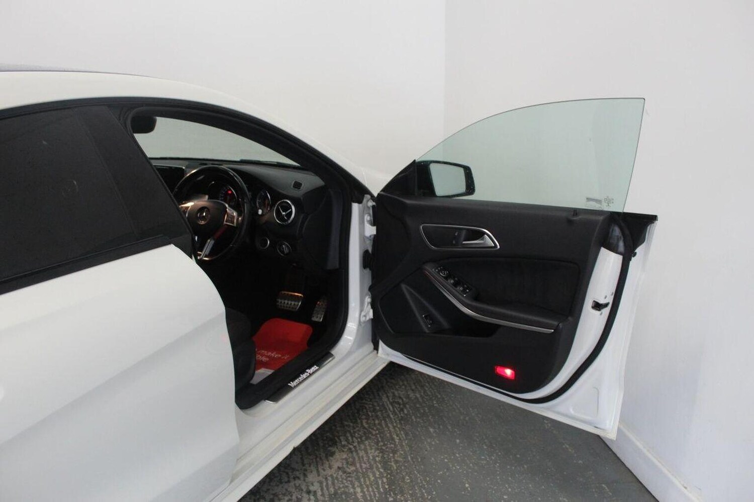 Used Mercedes-Benz CLA 2014 for sale - 77487258: Photo 25