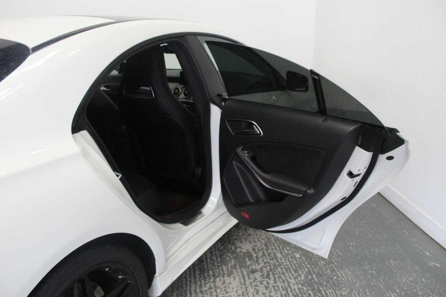 Used Mercedes-Benz CLA 2014 for sale - 77487258: Photo 26