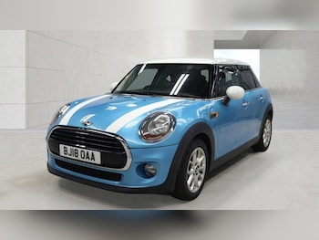 Used MINI Hatch 2018 for sale - 78761259: Photo