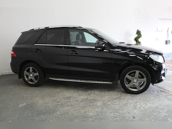 Used Mercedes-Benz M Class 2013 for sale - 77464765: Photo