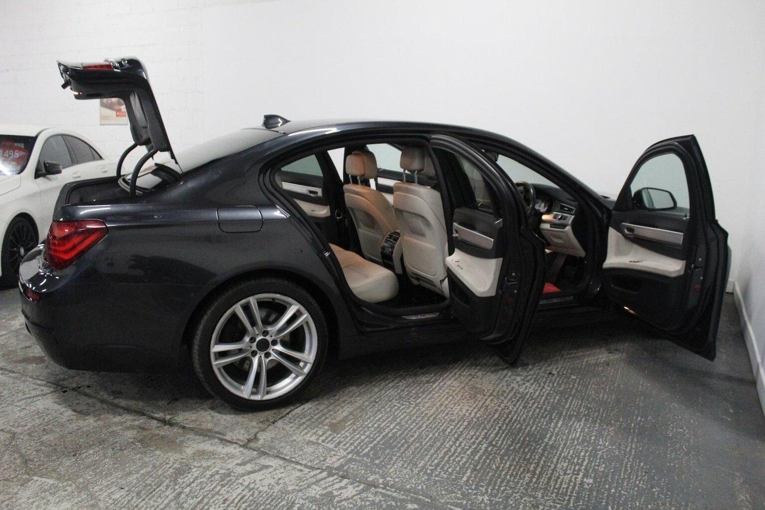 Used BMW 7 Series 2013 for sale - 77054779: Photo 21