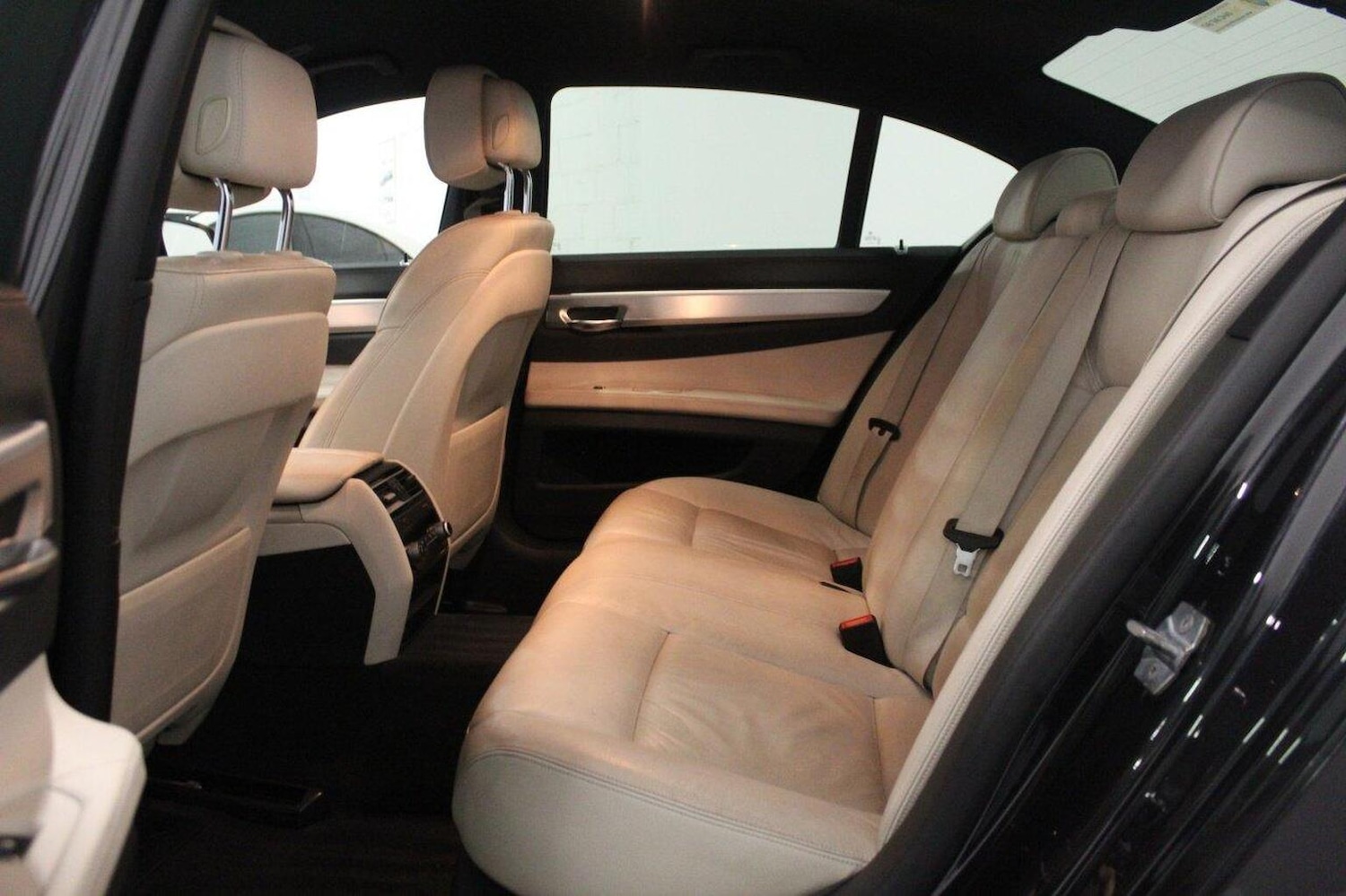 Used BMW 7 Series 2013 for sale - 77054779: Photo 56