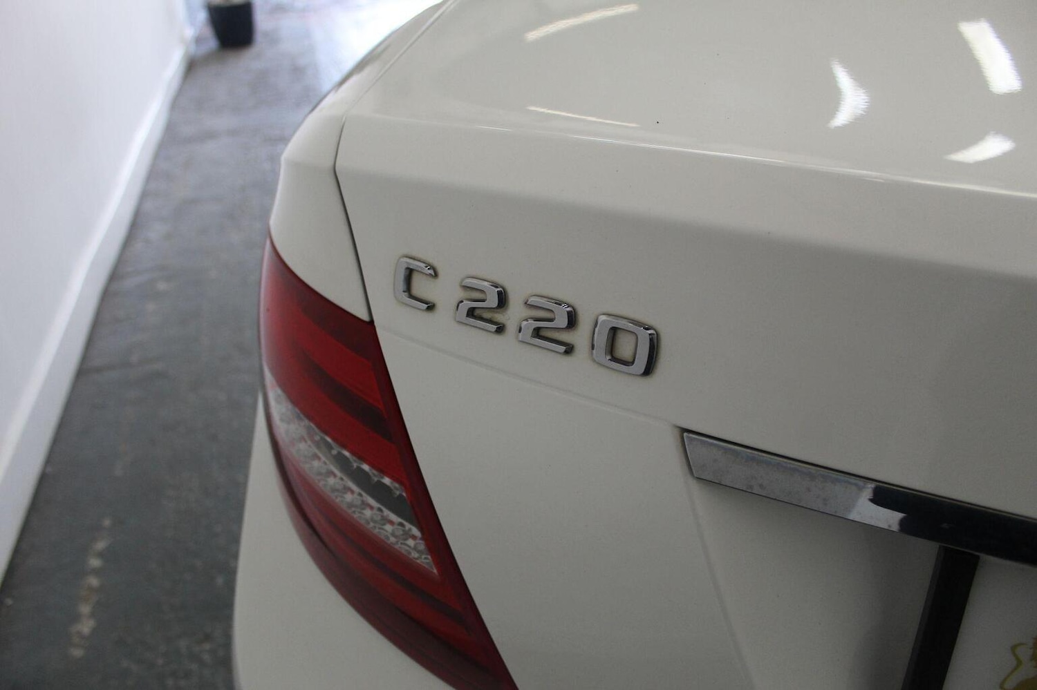 Used Mercedes-Benz C Class 2012 for sale - 77938118: Photo 19