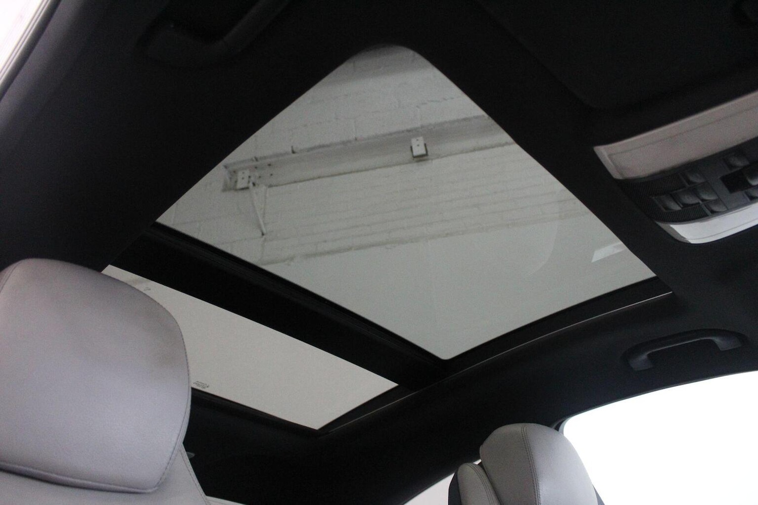 Used Mercedes-Benz C Class 2012 for sale - 77938118: Photo 25