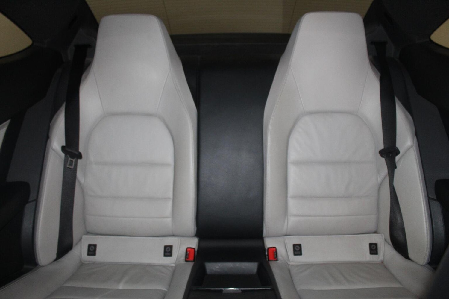 Used Mercedes-Benz C Class 2012 for sale - 77938118: Photo 45