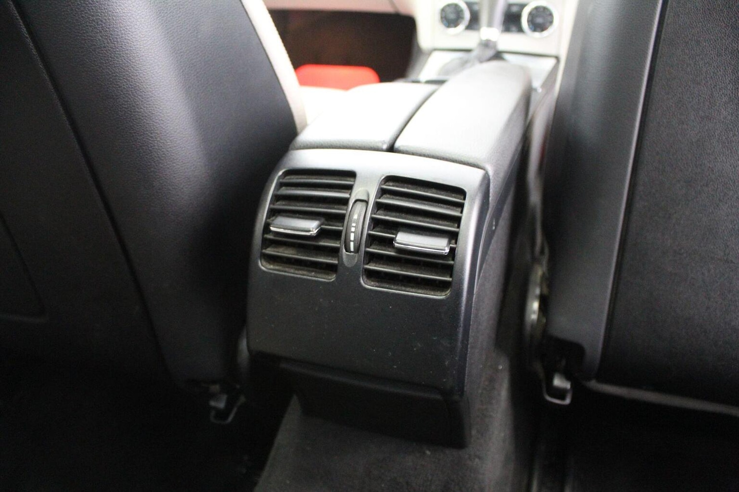 Used Mercedes-Benz C Class 2012 for sale - 77938118: Photo 48