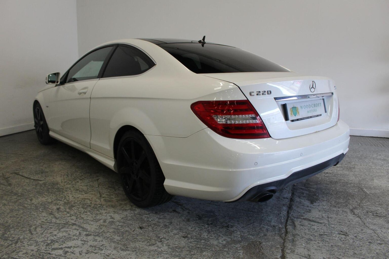 Used Mercedes-Benz C Class 2012 for sale - 77938118: Photo 7
