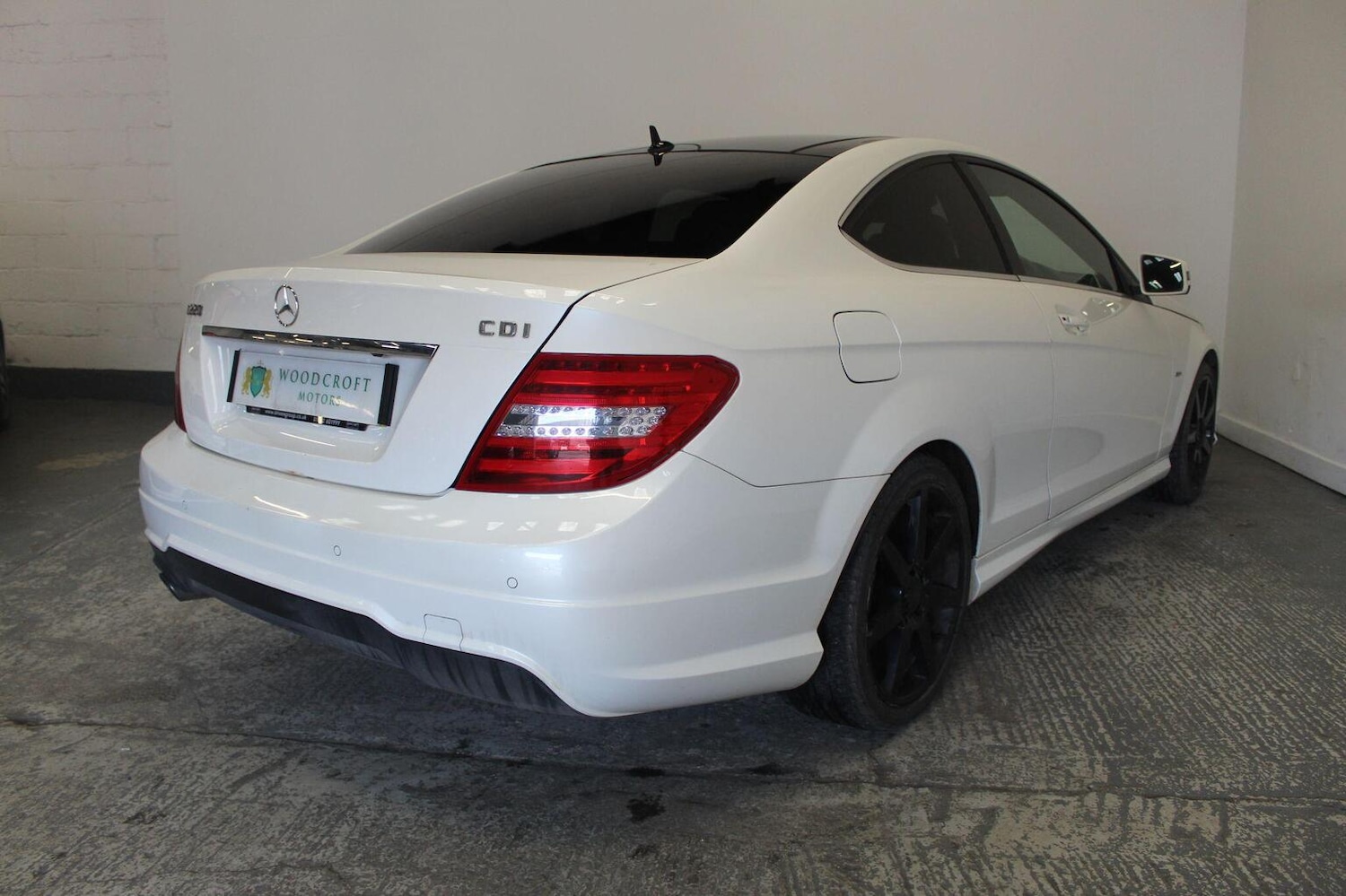 Used Mercedes-Benz C Class 2012 for sale - 77938118: Photo 8
