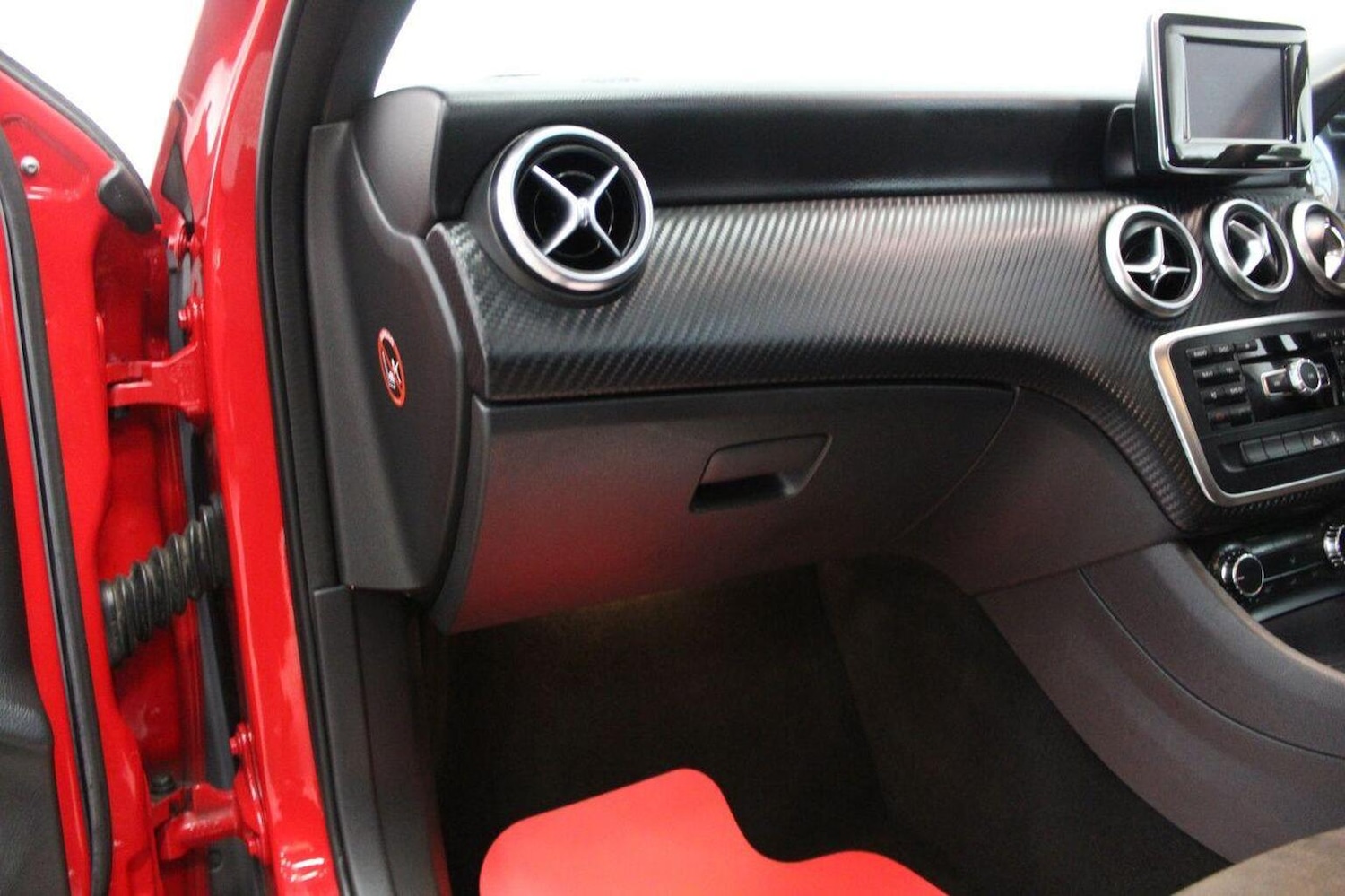 Used Mercedes-Benz A-Class 2015 for sale - 77464696: Photo 29