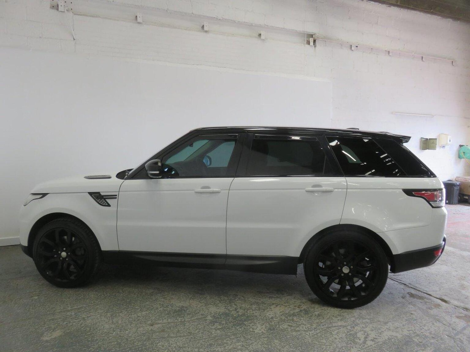 Used Land Rover Range Rover Sport 2014 for sale - 76793712: Photo 10