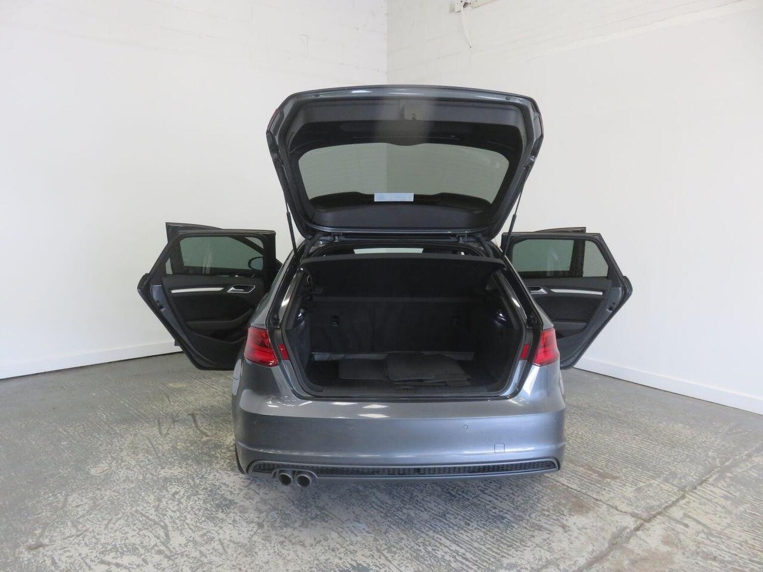 Used Audi A3 2014 for sale - 77937804: Photo 23