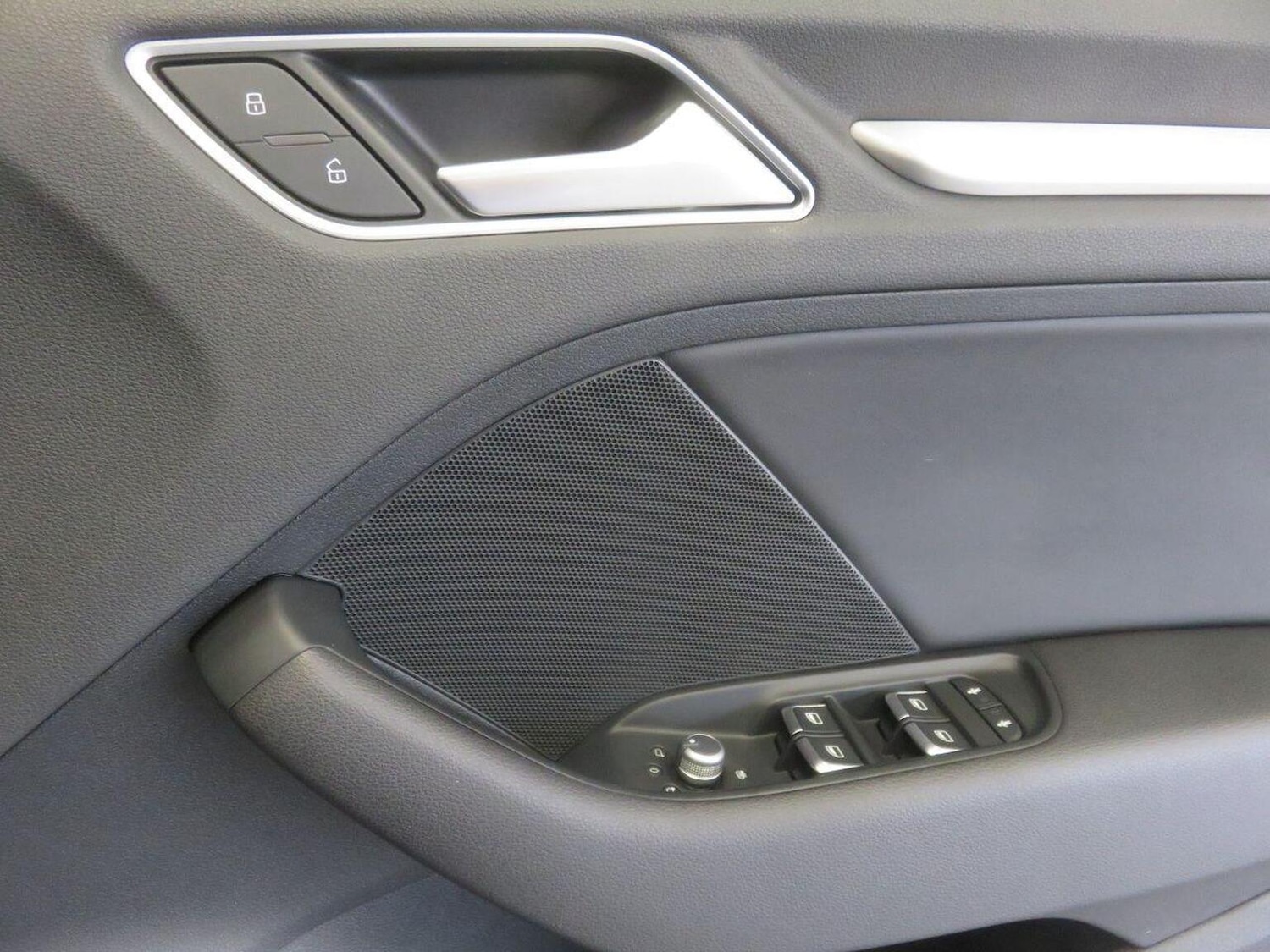 Used Audi A3 2014 for sale - 77937804: Photo 47