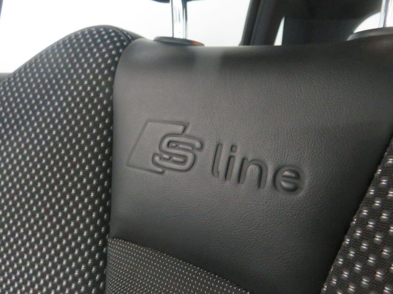 Used Audi A3 2014 for sale - 77937804: Photo 49