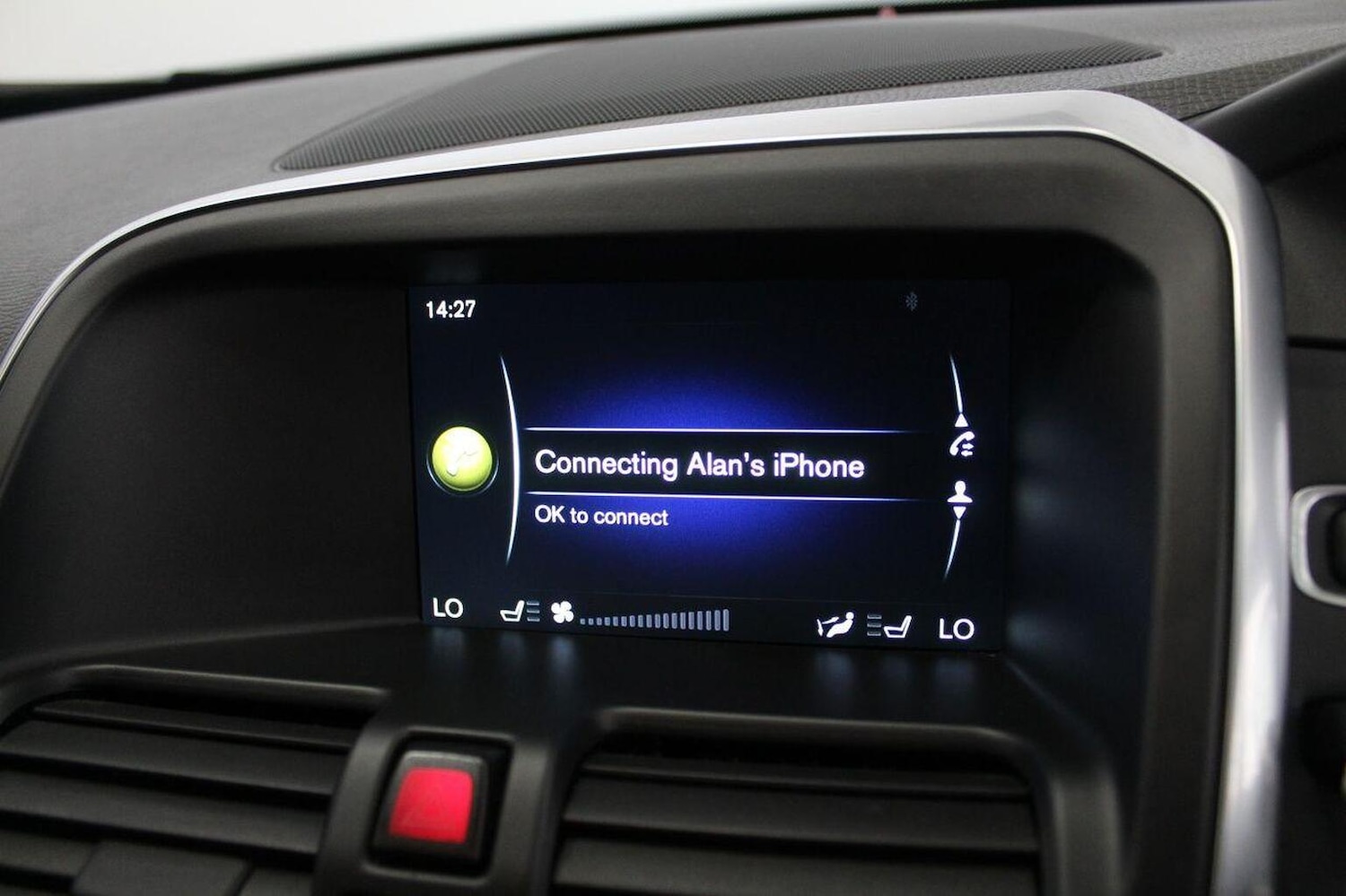 Used Volvo XC60 2015 for sale - 78070389: Photo 36