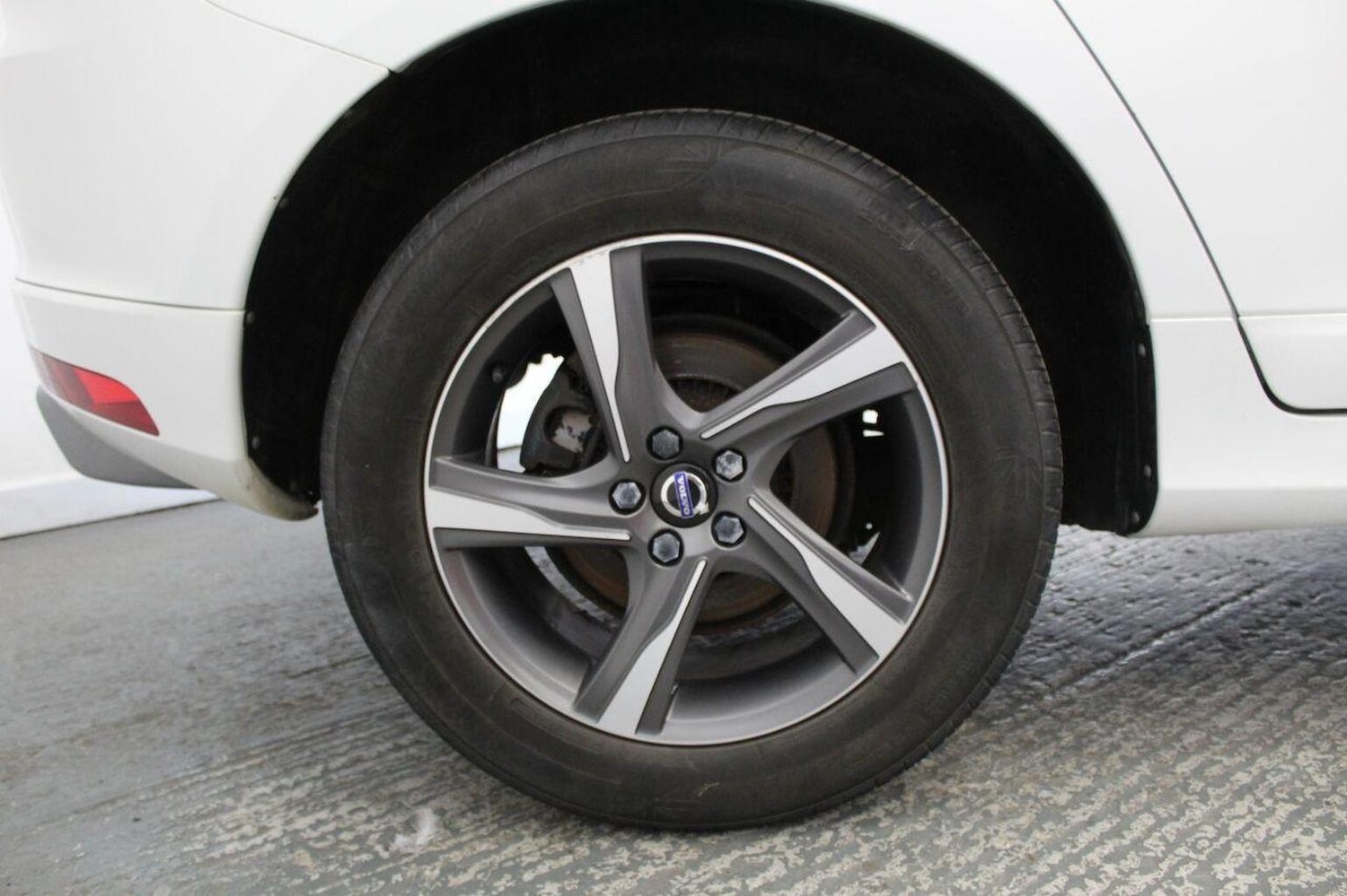 Used Volvo XC60 2015 for sale - 78070389: Photo 56