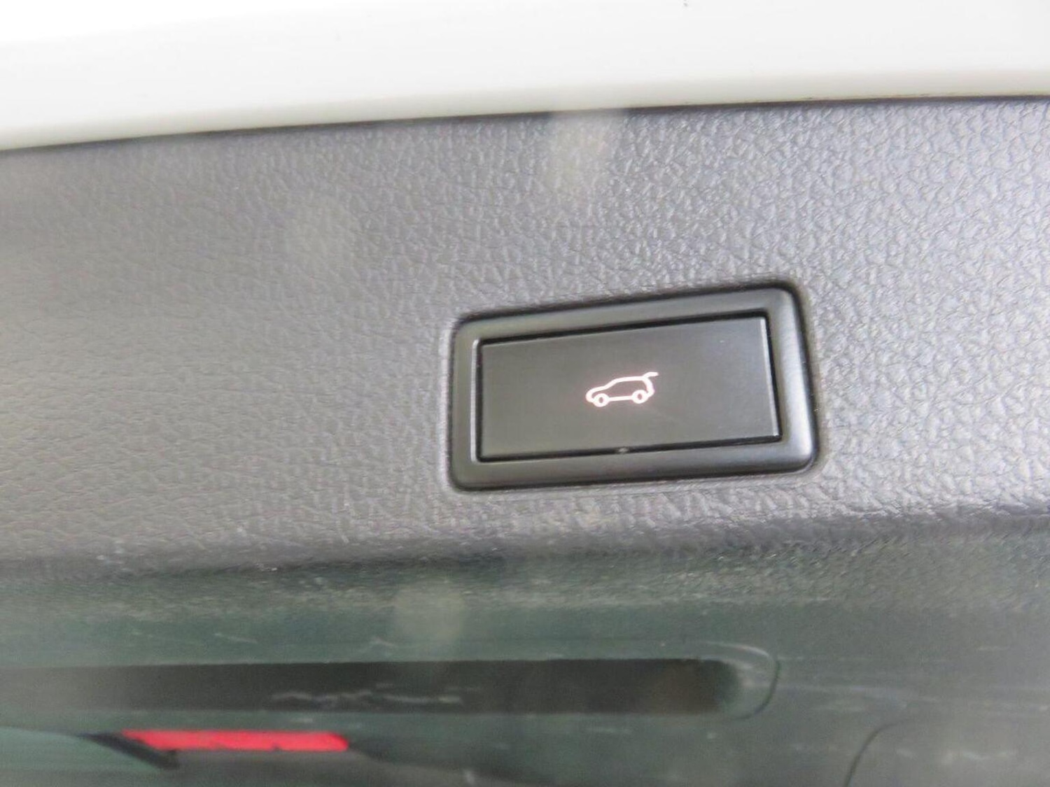 Used Volkswagen Touareg 2013 for sale - 76793847: Photo 26