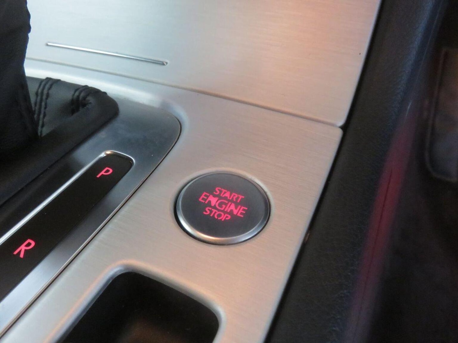 Used Volkswagen Touareg 2013 for sale - 76793847: Photo 43