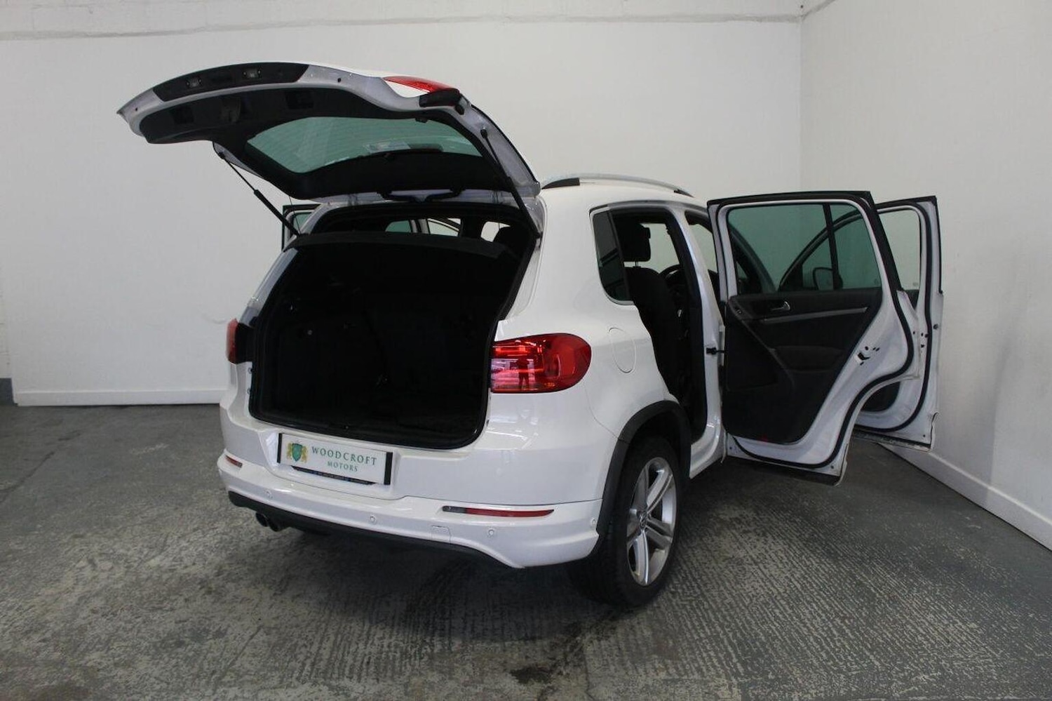 Used Volkswagen Tiguan 2013 for sale - 77937995: Photo 21