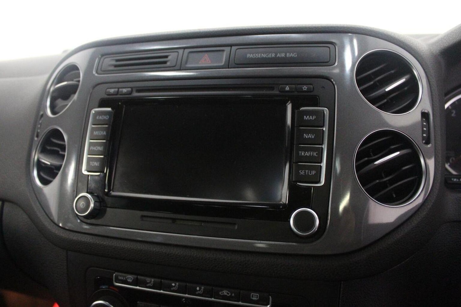 Used Volkswagen Tiguan 2013 for sale - 77937995: Photo 41