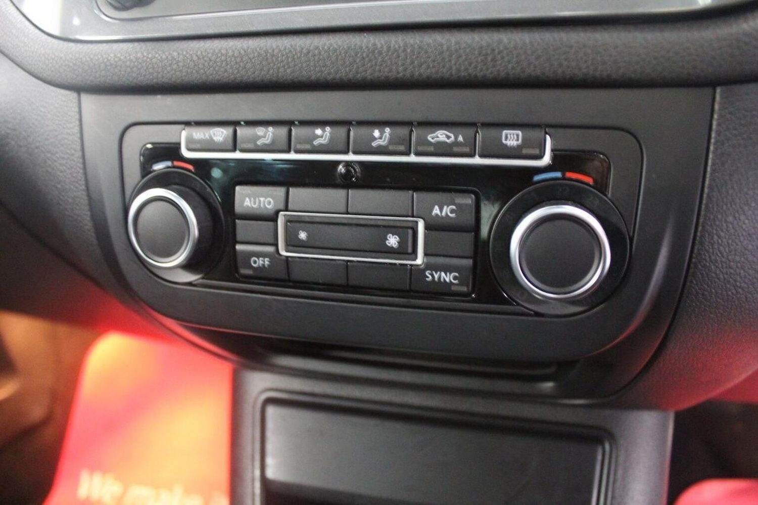 Used Volkswagen Tiguan 2013 for sale - 77937995: Photo 42