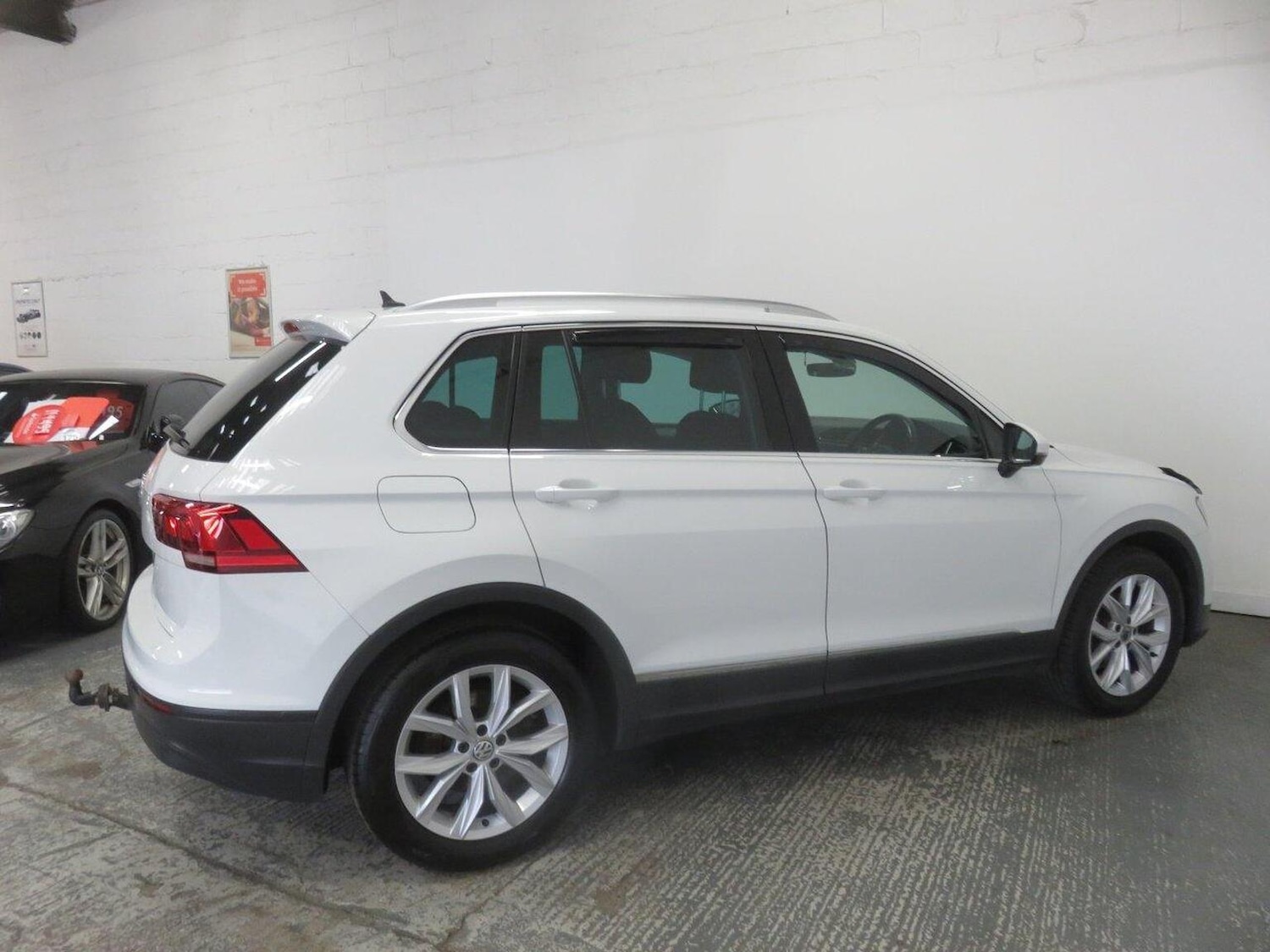 Used Volkswagen Tiguan 2017 for sale - 78084413: Photo 11