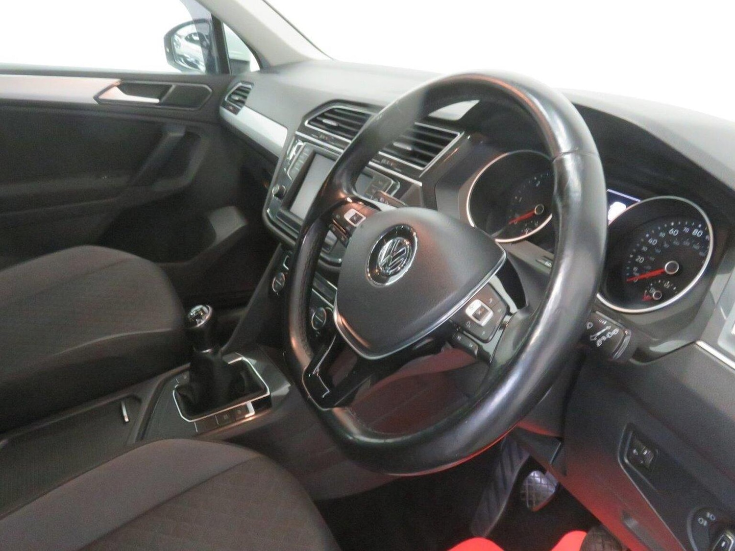 Used Volkswagen Tiguan 2017 for sale - 78084413: Photo 41