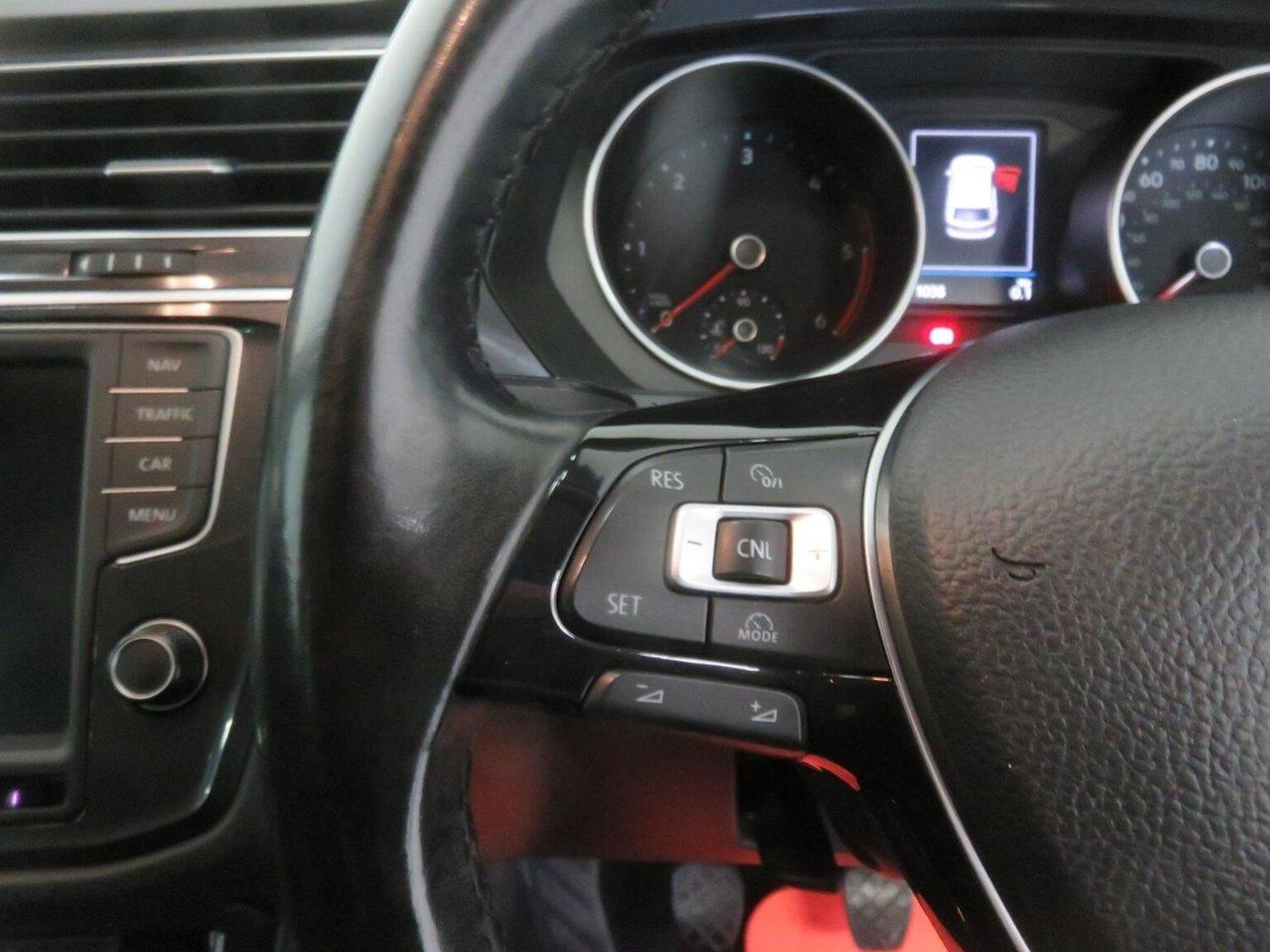 Used Volkswagen Tiguan 2017 for sale - 78084413: Photo 42