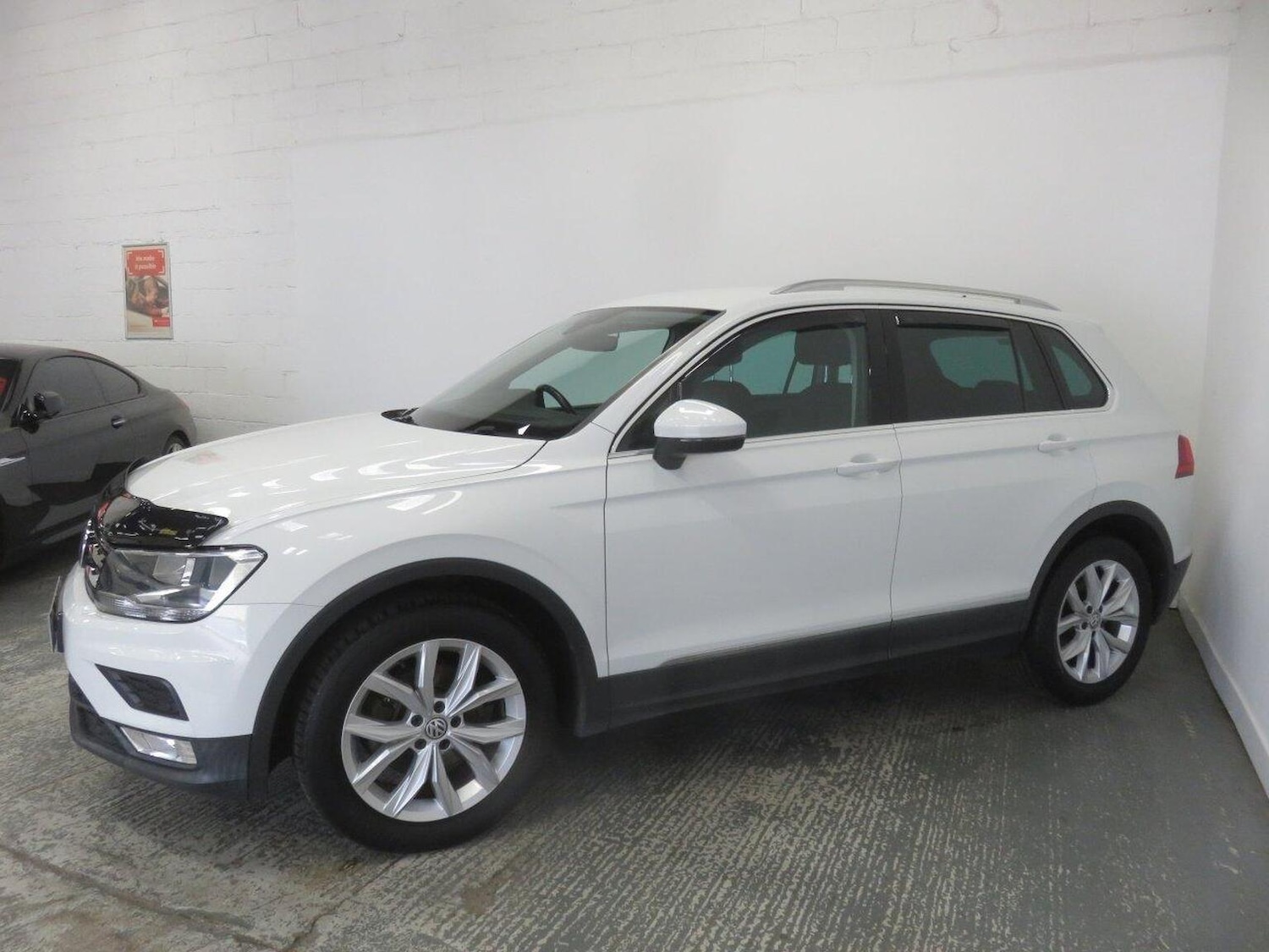 Used Volkswagen Tiguan 2017 for sale - 78084413: Photo 5