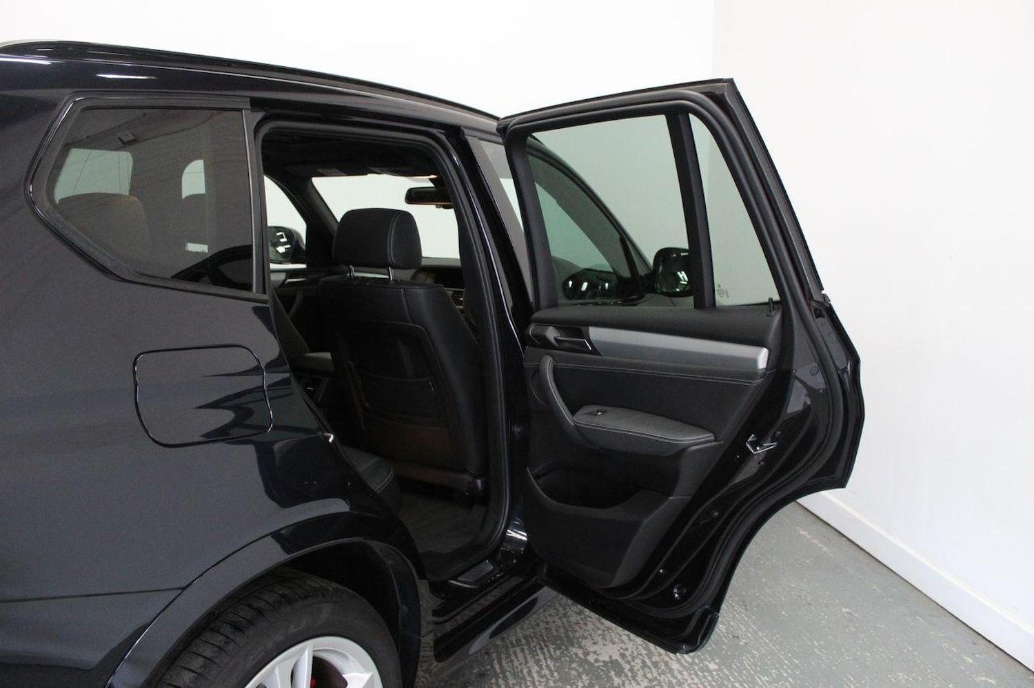 Vehicle 29