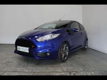 Used Ford Fiesta 2017 for sale - 74689899: Photo