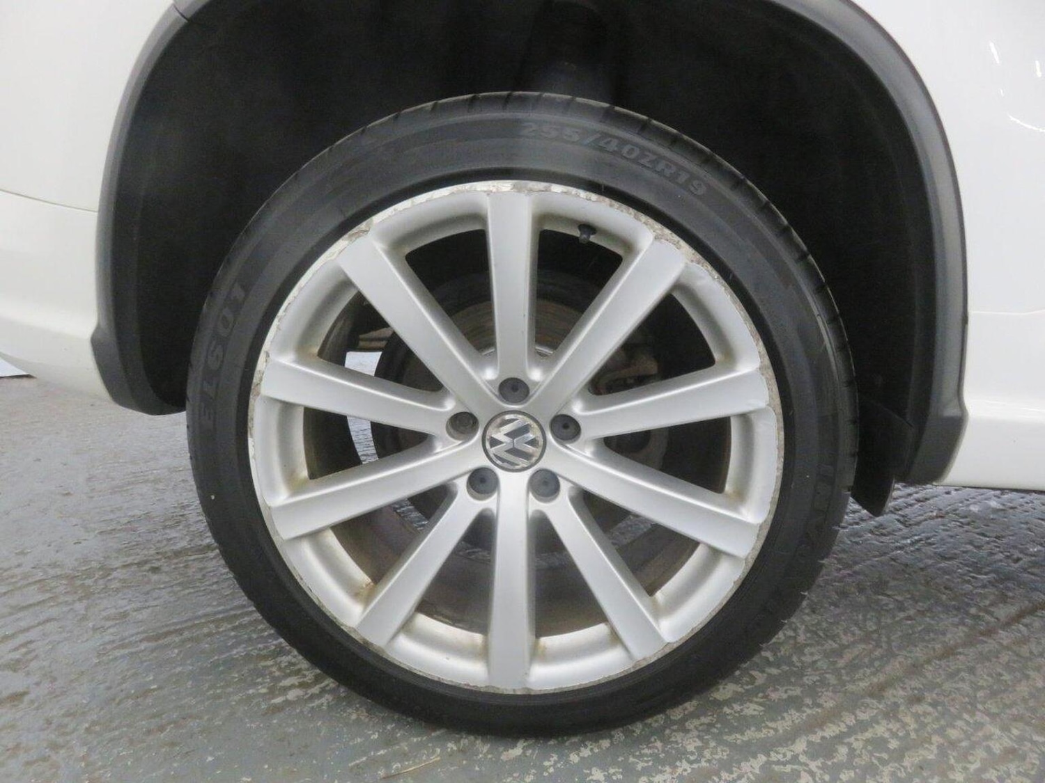 Used Volkswagen Tiguan 2010 for sale - 77521948: Photo 59