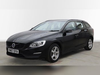 Used Volvo V60 2018 for sale - 78653352: Photo