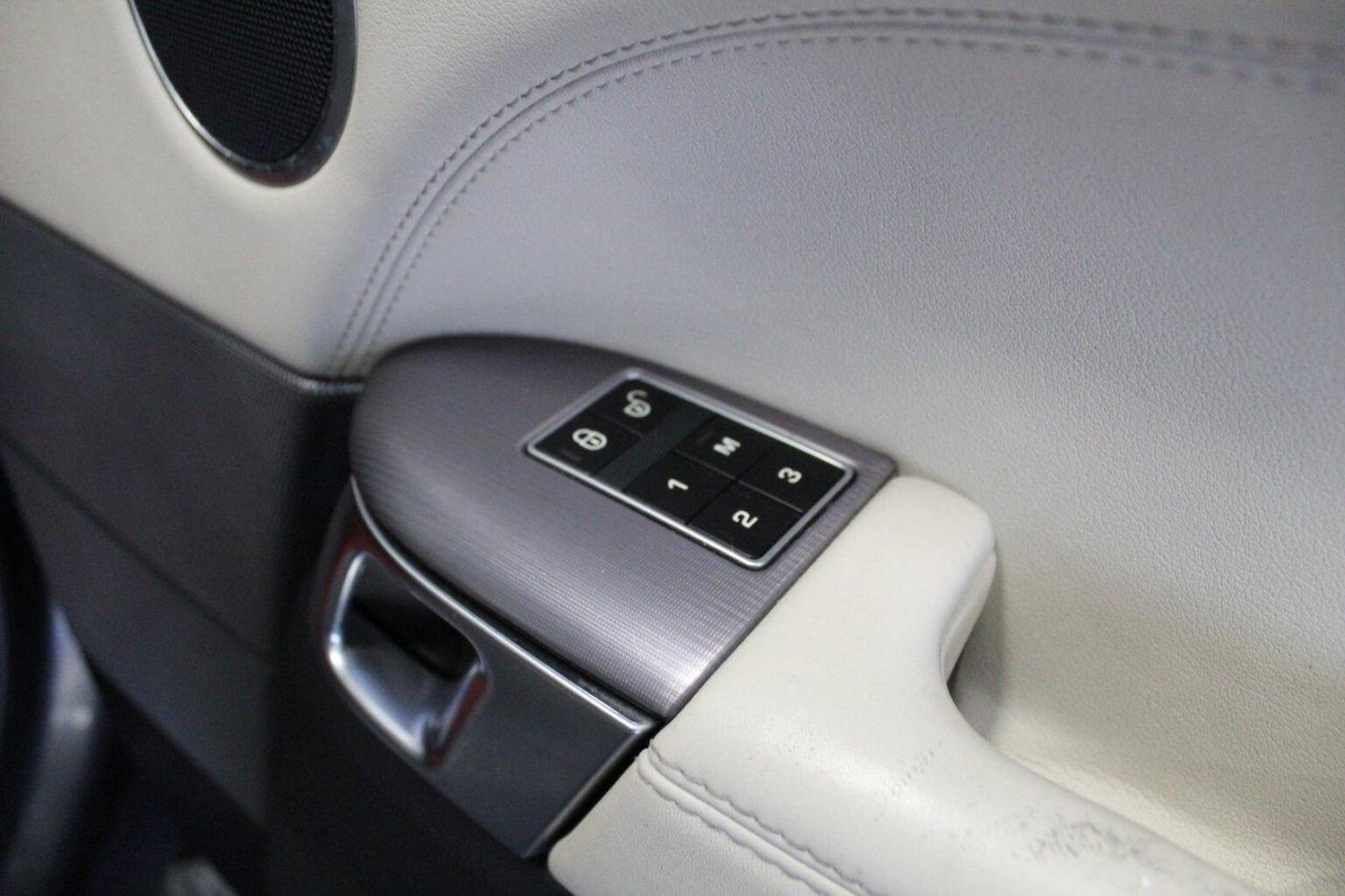 Used Land Rover Range Rover Sport 2014 for sale - 77938045: Photo 49