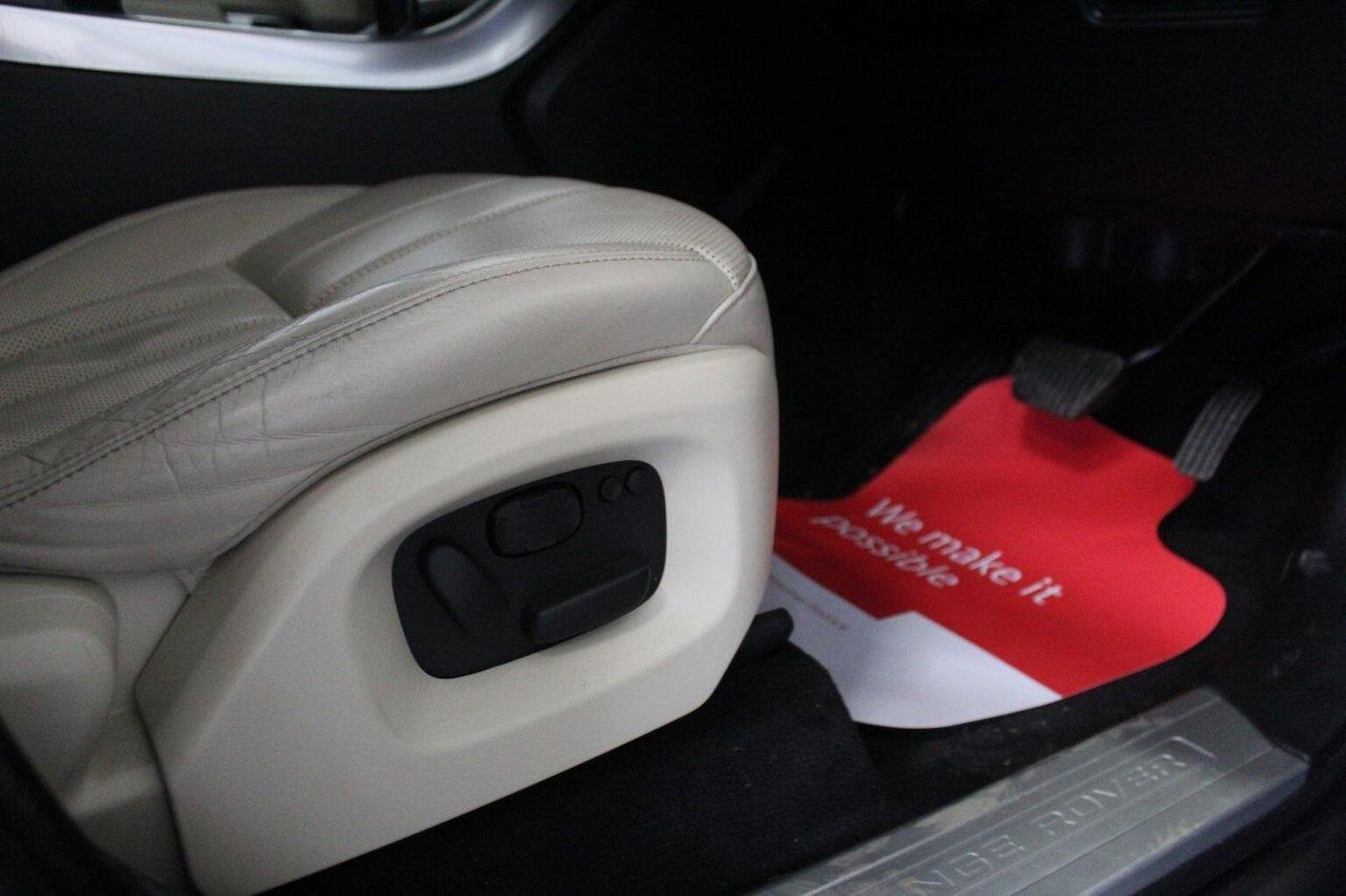 Used Land Rover Range Rover Sport 2014 for sale - 77938045: Photo 50