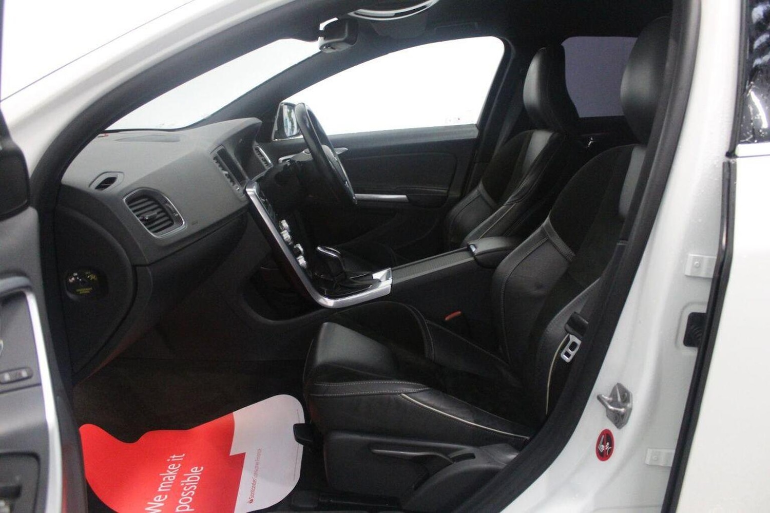 Used Volvo V60 2015 for sale - 76751844: Photo 50