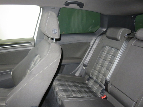 Used Volkswagen Golf 2014 for sale - 71954864: Photo 50