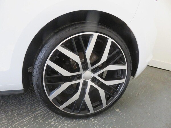 Used Volkswagen Golf 2014 for sale - 71954864: Photo 56