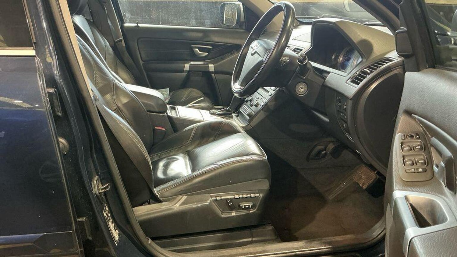 Used Volvo XC90 2014 for sale - 77937803: Photo 13