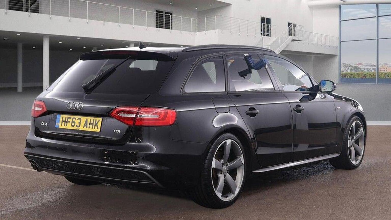 Used Audi A4 2013 for sale - 77937991: Photo 7