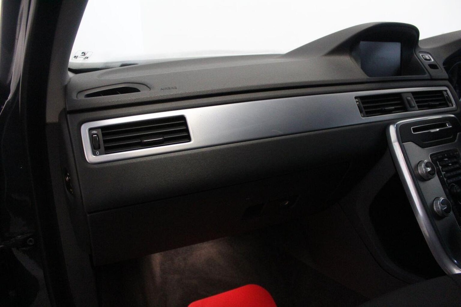 Used Volvo V70 2014 for sale - 77459972: Photo 30