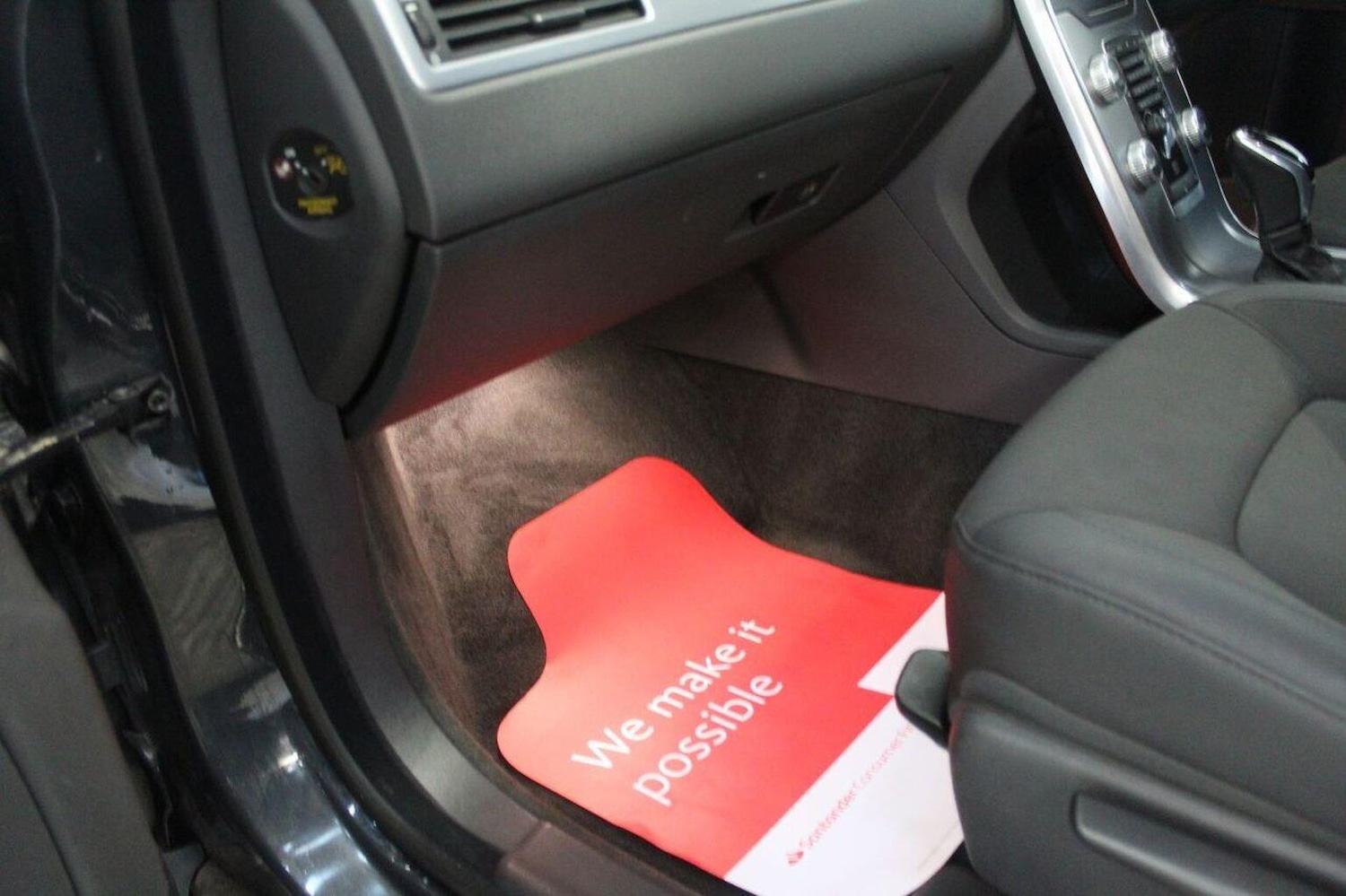 Used Volvo V70 2014 for sale - 77459972: Photo 31