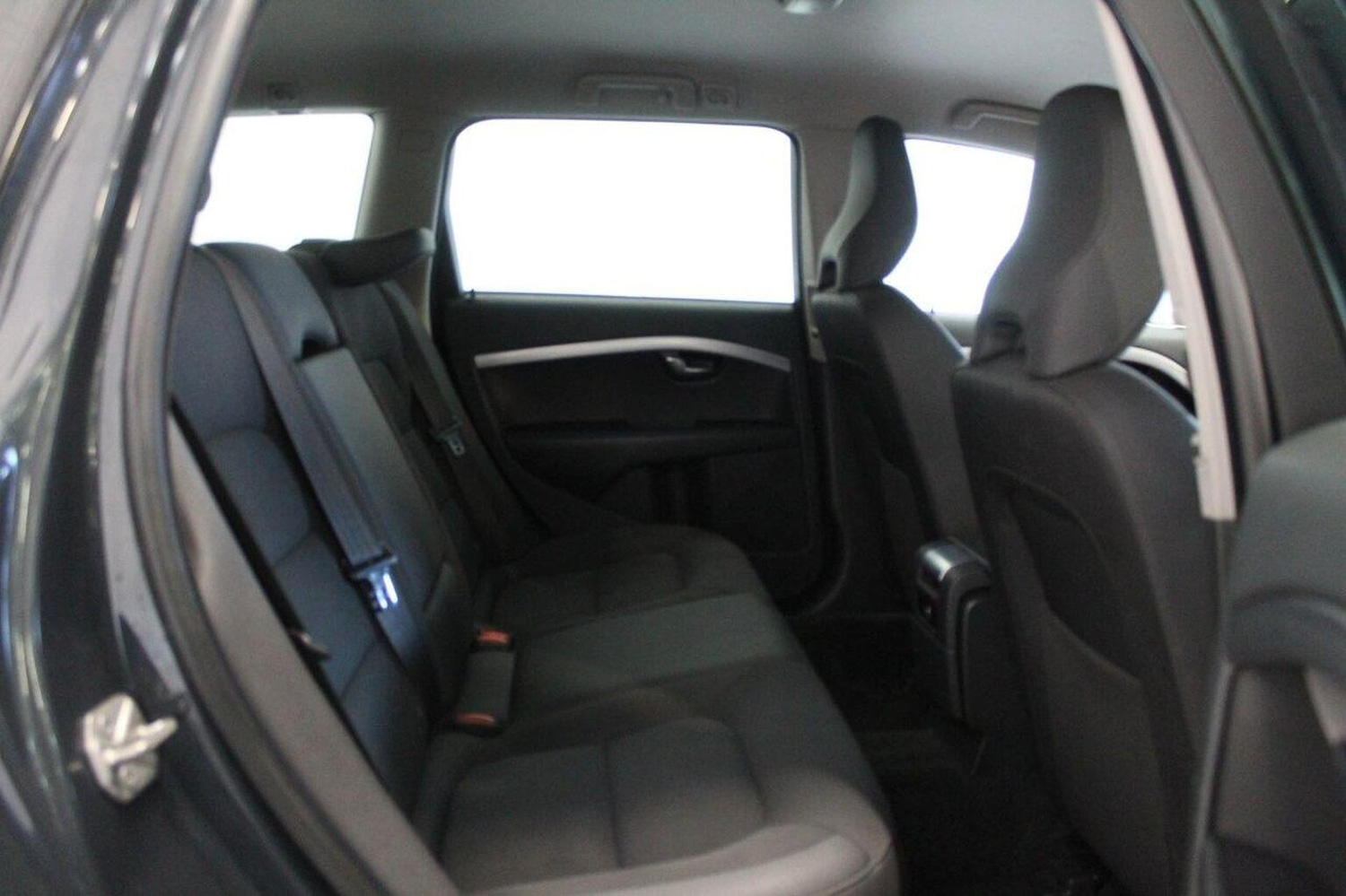 Used Volvo V70 2014 for sale - 77459972: Photo 54