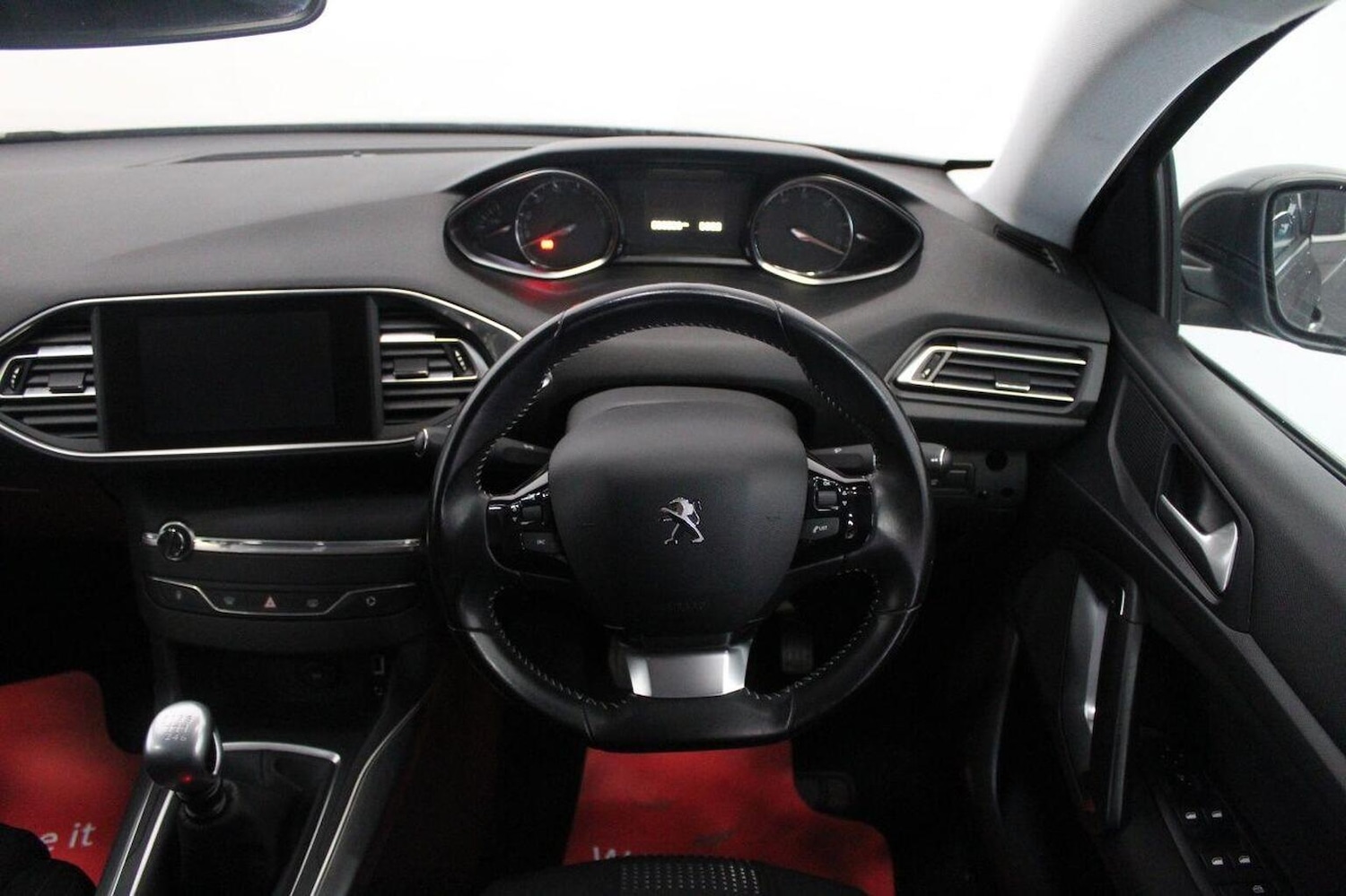 Used Peugeot 308 2017 for sale - 76741363: Photo 44