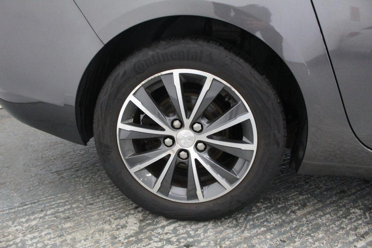 Used Peugeot 308 2017 for sale - 76741363: Photo 56