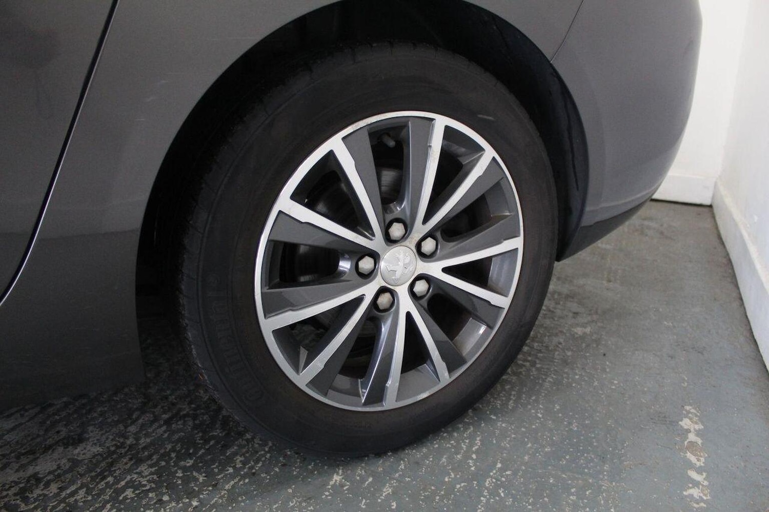 Used Peugeot 308 2017 for sale - 76741363: Photo 57