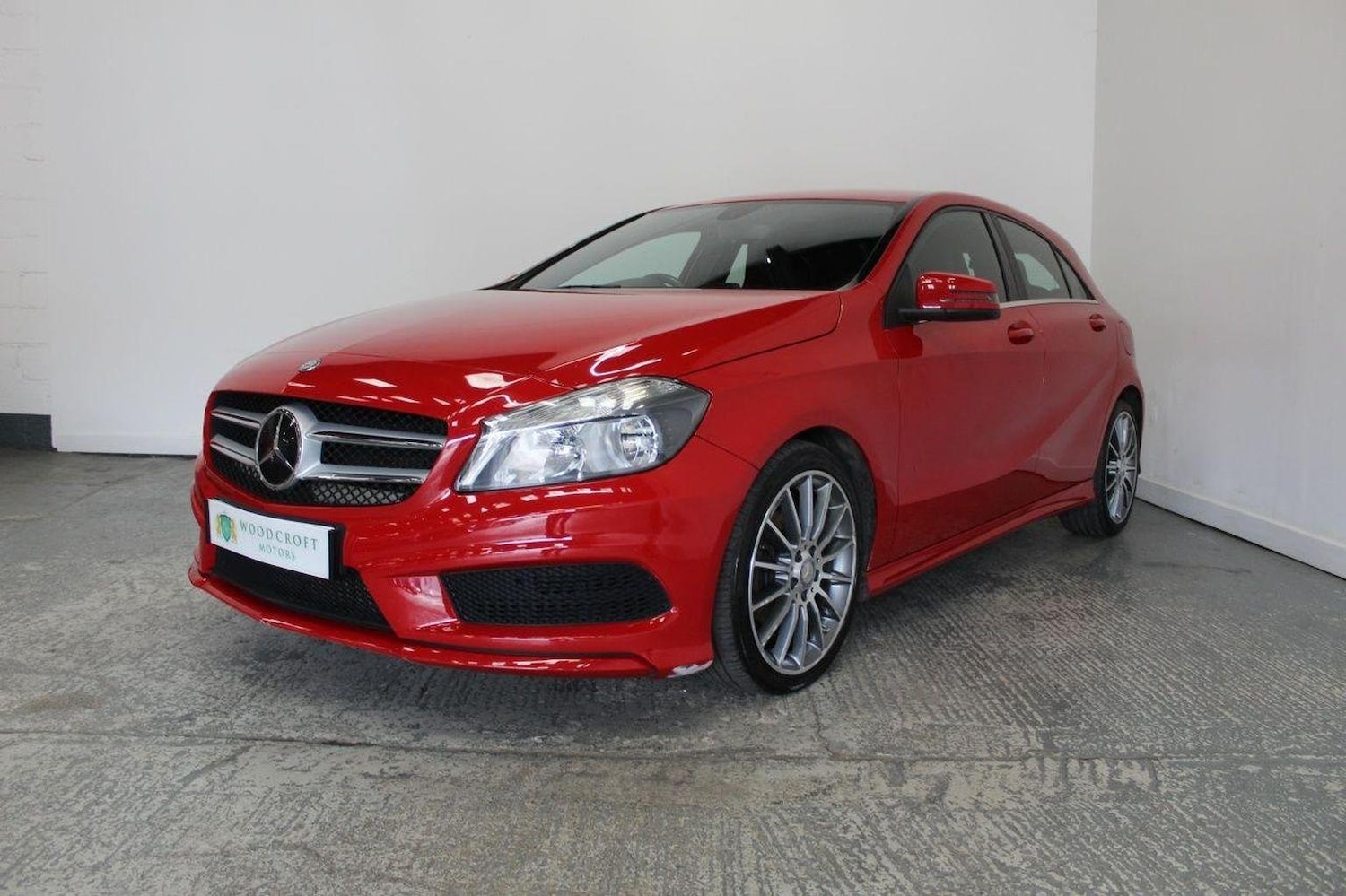 Used Mercedes-Benz A-Class 2015 for sale - 76113996: Photo 2