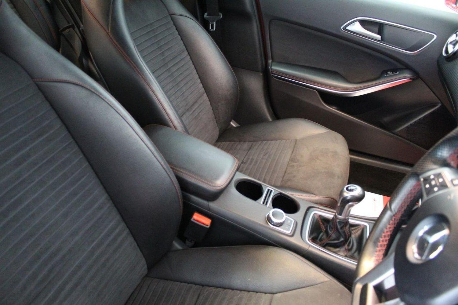 Used Mercedes-Benz A-Class 2015 for sale - 76113996: Photo 41